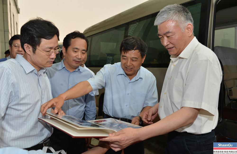 科技部党组书记、副部长王志刚一行来ABPAY钱包官方网站调研